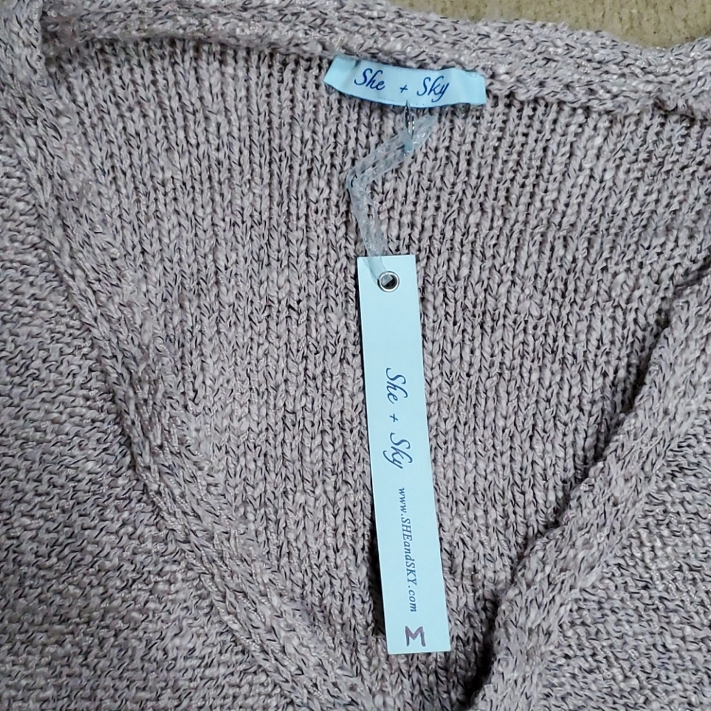She + Sky Sweater sz medium NWT - Picture 3 of 6